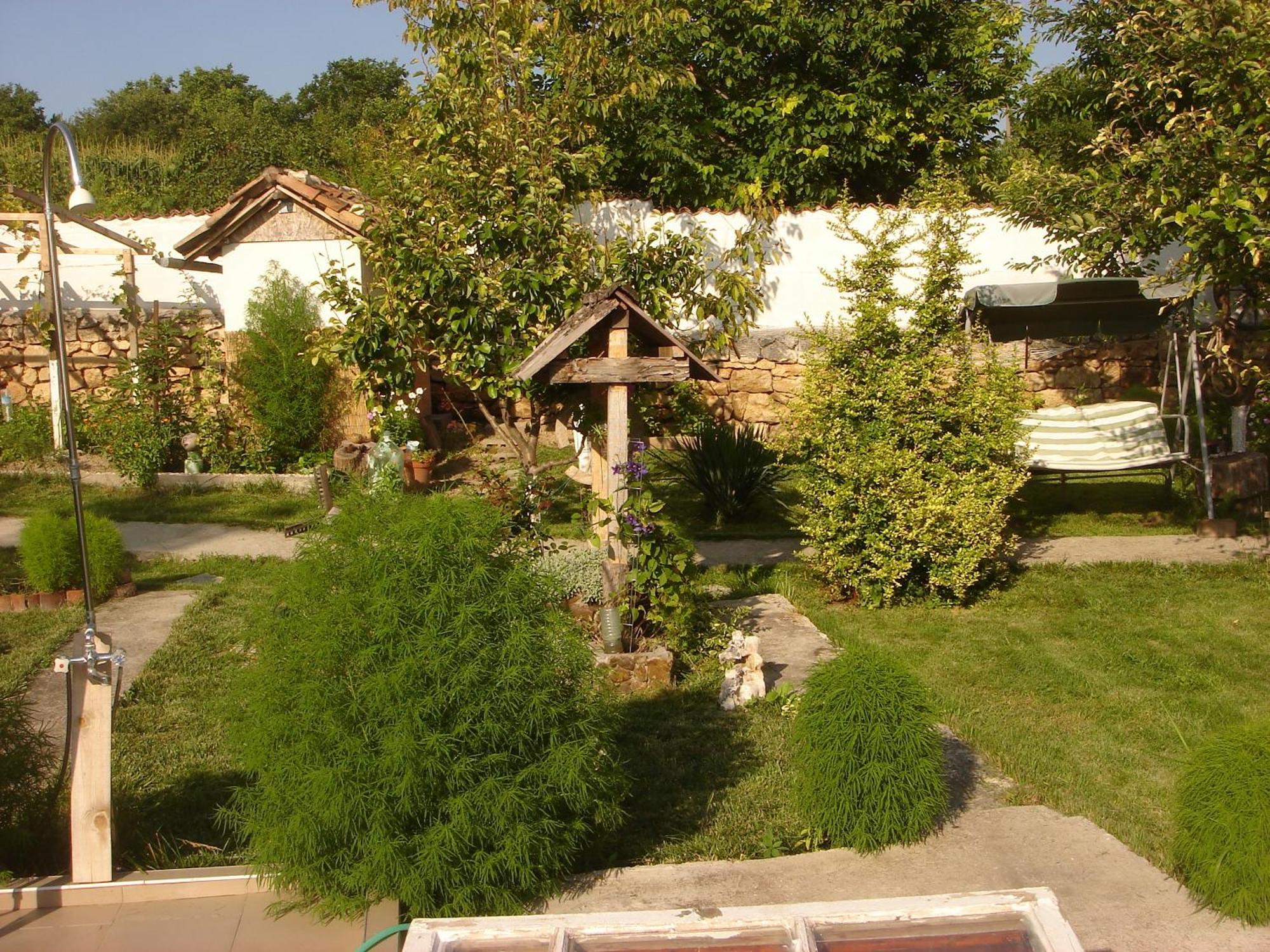 Guest House PETROVA Cherven  Extérieur photo